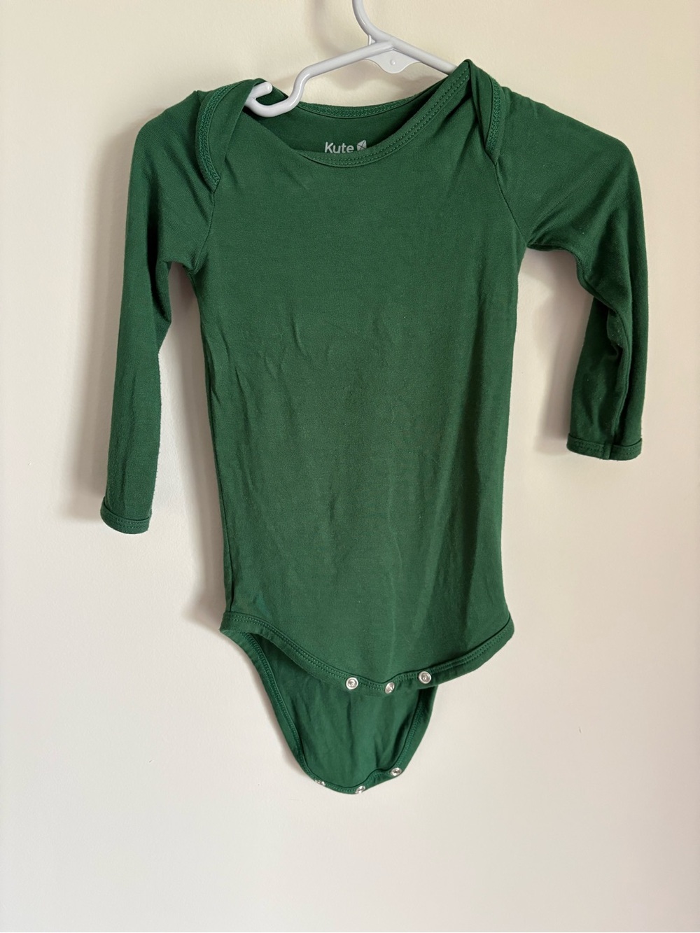 Kyte BABY Dark Green Long-Sleeve Baby Bodysuit